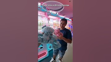 When the claw decides to cooperate 🙌 #clawmachine #arcade #plush #plushies #quantum #fyp #foryou