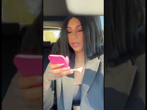 Video: Kourtney Kardashian's Car: vyresnysis Kardashianas gali būti ne taip žinomas, kaip ji vaidina puikus automobilis