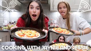 Cooking With Jaynie And Jessie Pizzas