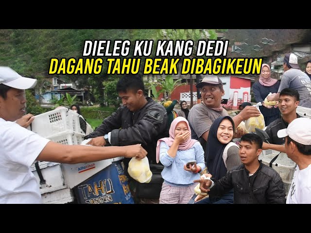 DIKERJAIN KANG DEDI-MANG EVAN DIBIKIN BINGUNG SETELAH TAHUNYA HABIS DIBAGIKAN class=