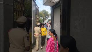 పల్లవి ప్రశాంత్ నీ Bail పై తీసుకురావడానికి చంచల్ గూడ Jail లోకి వెలుతున్న లాయర్స్ |Aran Tv