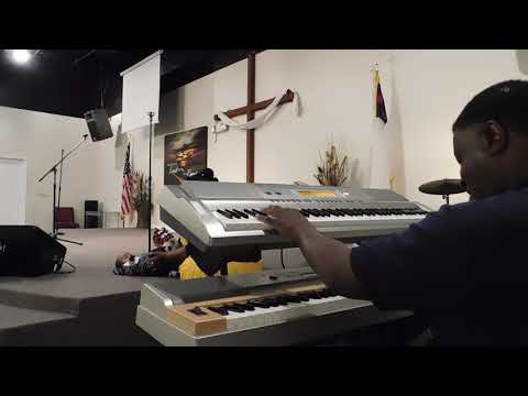 Chords For Ray Robinson Playing Spirit Fall Down Luther Barnes
