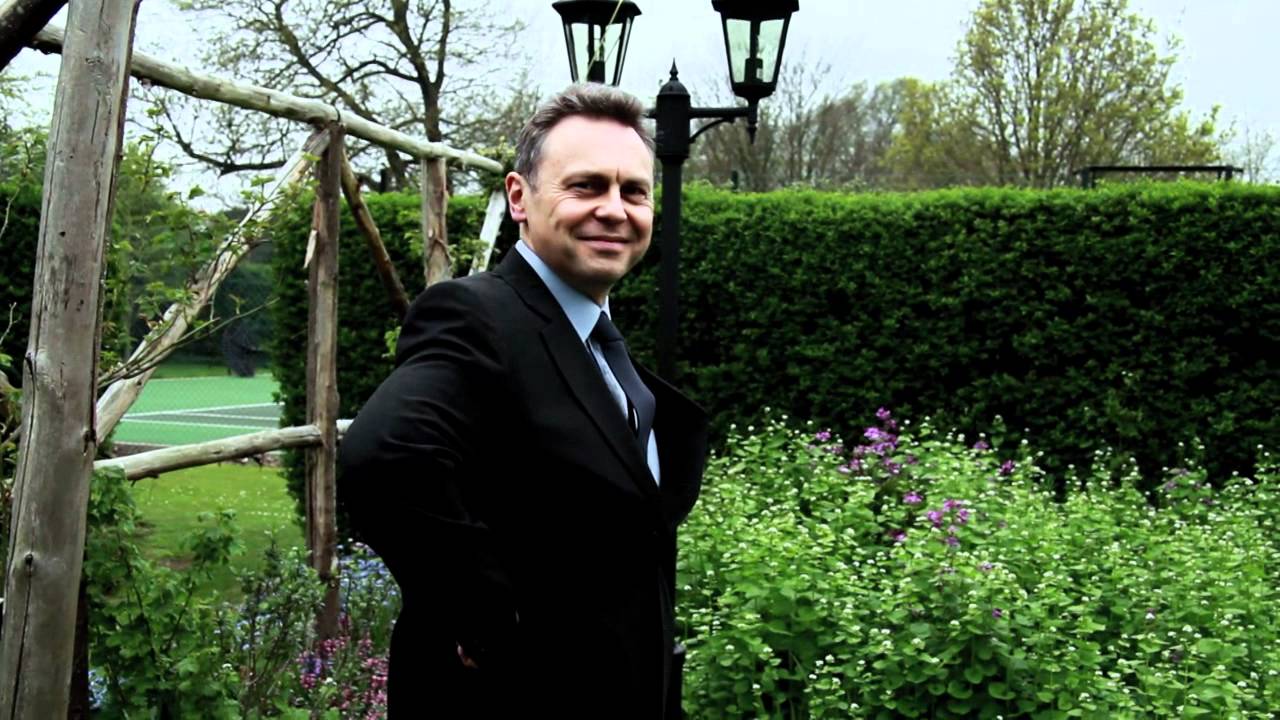 Plain Packaging - No Minister!