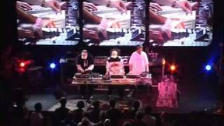 Pushing Buttons - DJ Shadow, Cut Chemist, DJ Numark (2002)