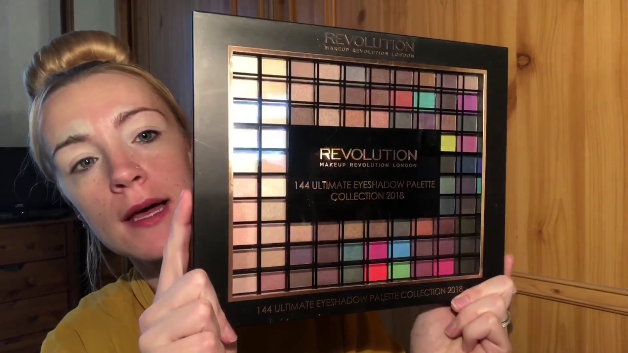 Using the makeup revolution 144 ultimate eyeshadow palette