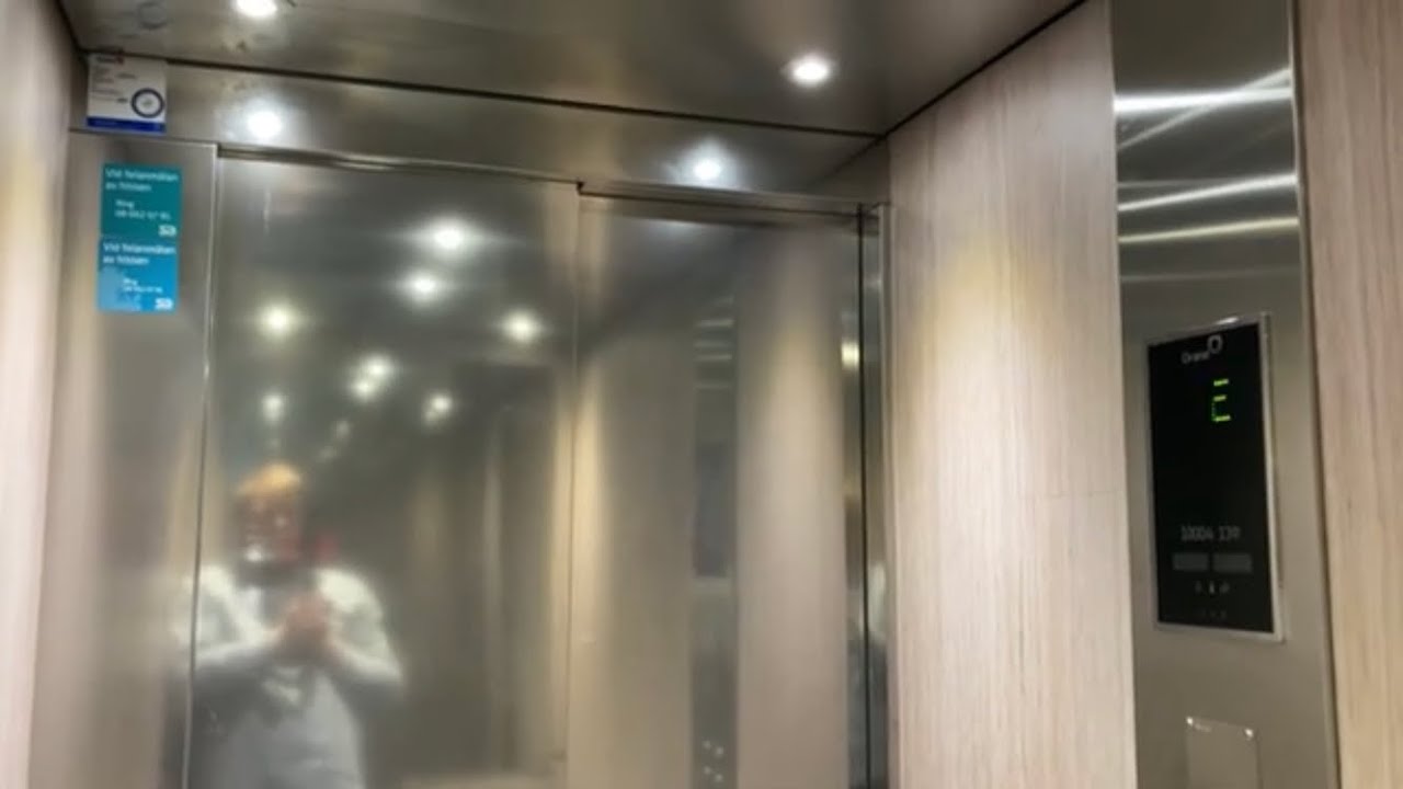 2020 Orona MRL Traction Elevator @ Råckstavägen 6, Bromma, Sweden.