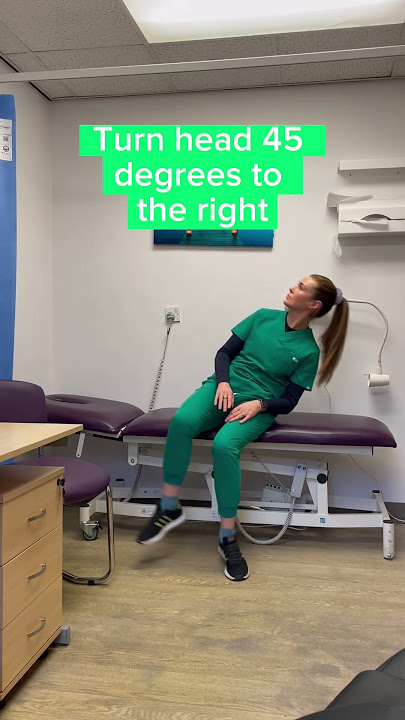Doctor demonstrates how to get rid of vertigo #BPPV #vertigo #epley
