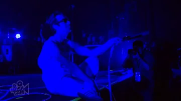 Glasvegas - It's My Own Cheating Heart (That Makes Me Cry)  (Live in Sydney) | Moshcam