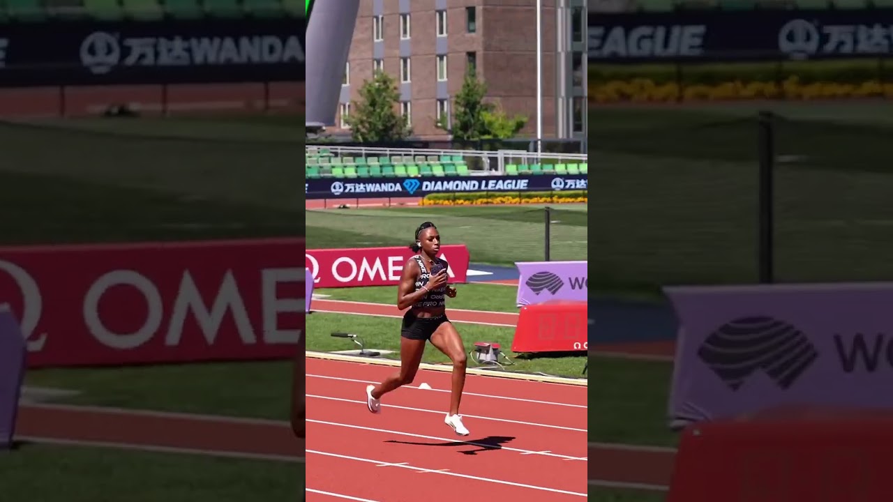 The defending champ is back π Melissa Jefferson-Wooden returns to Pre Classic π #usatf #track #100m