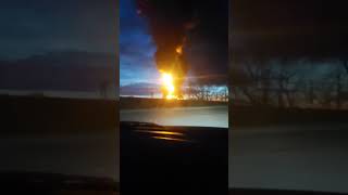 В Смоленской области после атаки БПЛА горит нефтебаза.