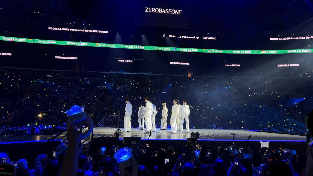 250801 ZEROBASEONE - BLUE | KCON LA 2025 Day 1