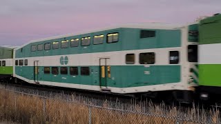 (2 Mid Old Cab Cars 222 & 215) GO Transit 309 With 662 Pulling Into Bronte