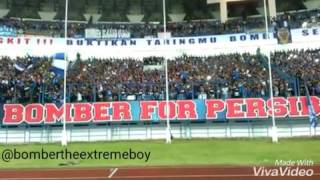 TRIBUN SELATAN BERGOYANG LAGU BOMBER BERJUANGLAH PERSIBKU PERSIB VS PERSELA LAMONGAN