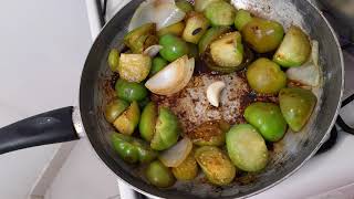 Hígado Encebollado y salsa