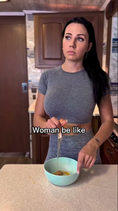 Isn't it obvious? #hotmom #hotwife #fitmom #callofduty