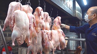 45년 장인 쉐프가 화덕에 구워 만드는 바삭한 북경오리 베이징덕 Crispy Peking Duck Cooking and Carving - Chinese food in Korea