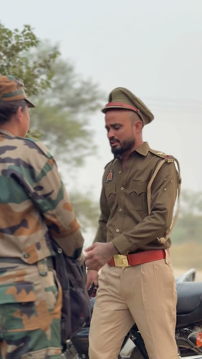 Girl helped the soldier 🫡🇮🇳❤️#emotional #motivation #inspiration #indianarmy #himani