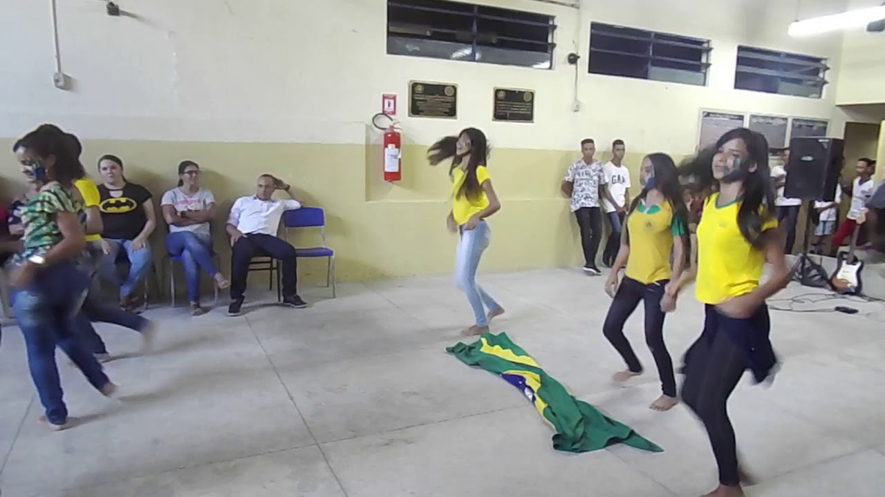 6º Festival de Talentos - Escola Rotary de Nova Descoberta 2018 - YouTube