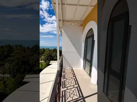 #батуми Квартира для жизни в доме, где 4кв на этаже-белый каркас 112 квм-3к+кухня гостиная