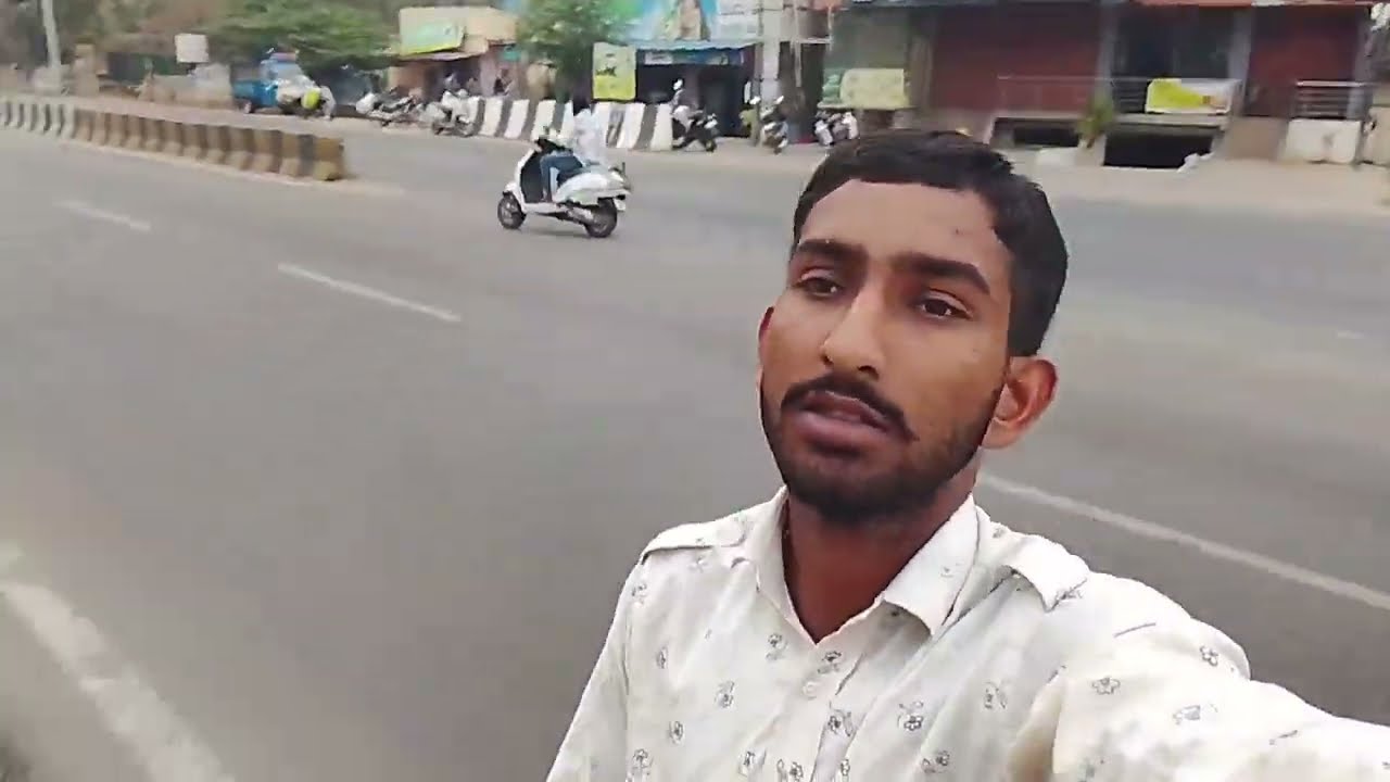 इस गाड़ी को में सलाऊगा आज का ब्लॉक भाग।   😗🤪29🙂‍↔️