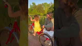 Dad and Daughter Swap Places for Family Bike Ride