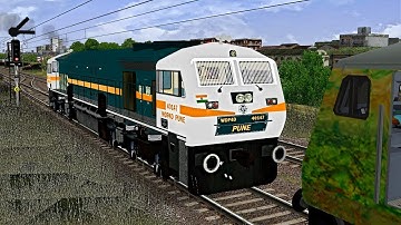 Swaraj Express Rescue With WDP4D Bleed Blue Pune Loco Shed