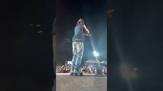 Burna Boy performing ‘Location’ at Spill Gate Festival in The Bahamas 🇧🇸 #shorts