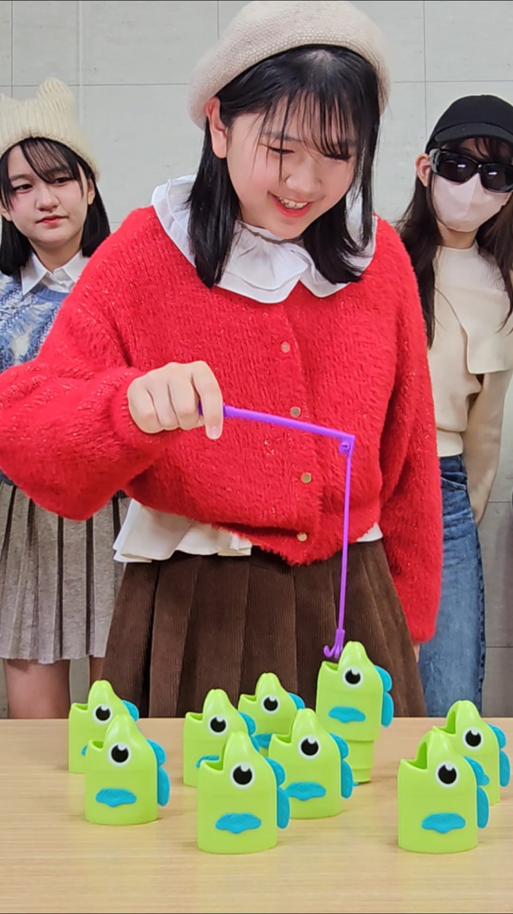 おーちゃんの部屋で家にあったスクイーズ全部切る！！himawari-CH