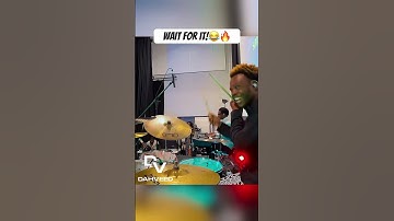 This bassline is unbelievable 😳😳🤯🤯 #trending #drummer #drums
