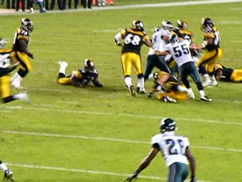 Philadelphia Eagles Defense Sack Byron Leftwich during there game against the Pittsburgh Steelers 2008