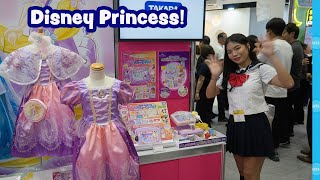 Rapunzel and Frozen Costumes at Tokyo Toy Fair Japan!