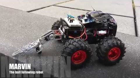 Marvin - The ball following robot