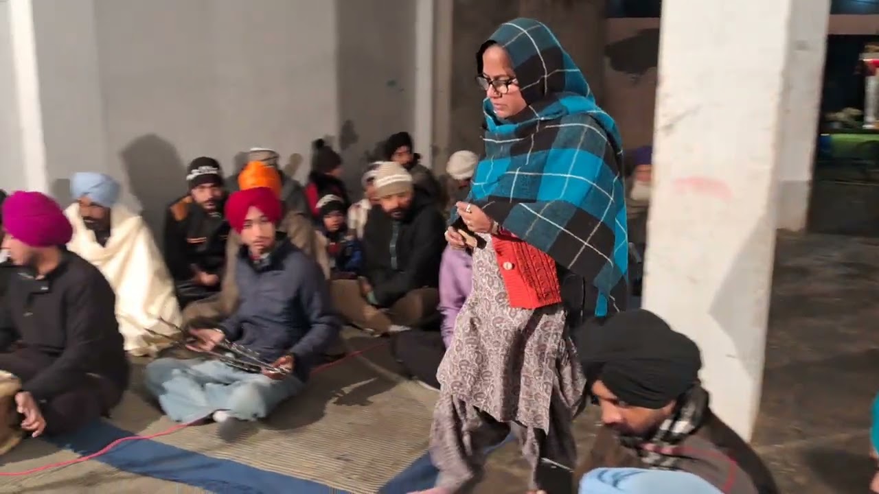 ਐਸਿਆਂ ਗੁਰਾਂ ਤੋਂ ਜੀ ਬਲ ਬਲ ਜਾਵਾਂ ਬਲ ਬਲ ਜਾਵਾਂ