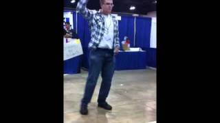 Download Lagu zane the brain shakin his groove thang MP3