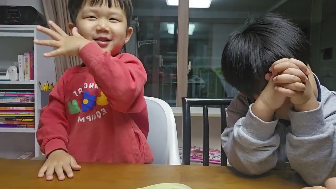 2월20일QT [빵 다섯 개와 생선 두 마리] 마가복음 6장41-42절 #새싹큐티인 #어린이큐티  #어린이성경  #마가복음