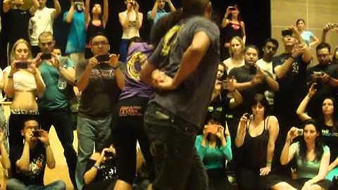 Alex de Carvalho e Danielle Wergles