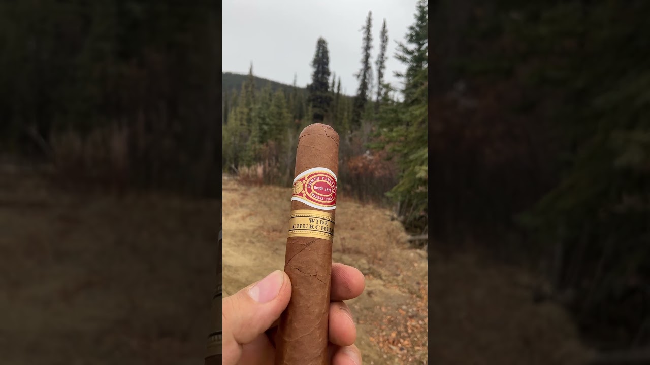 ROMEO Y JULIETA WIDE CHURCHILL Single