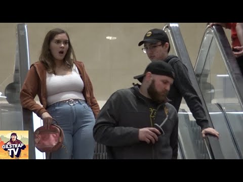 wet-fart-prank-on-the-escalator!!