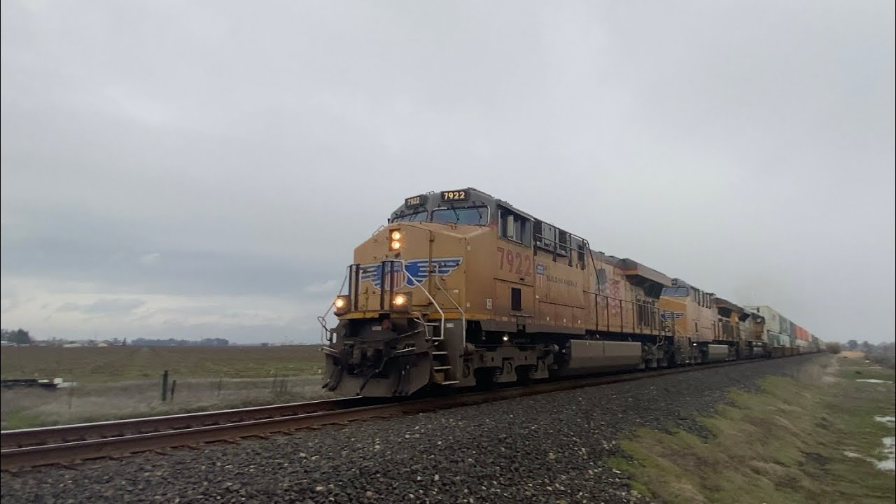 Union Pacific Z-Intermodal (SB) || 12.21.25