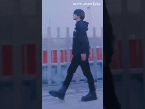INTO1 Liu Yu elegant with different BGM Ballroom Dance卧槽！优 雅 和 娘 是 有 区 别 的！！！这氛围感直接拉满！国标舞我简直爱死了！