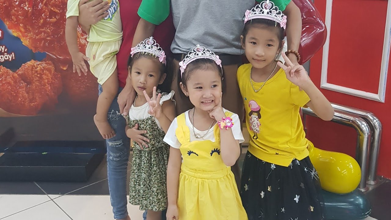 mv con là tất cả - xuân hoà & gia đình nhỏ - cảm động đến từng phút dây khi xem