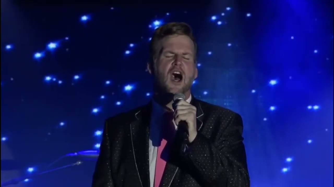 Nicholas Simpson “A Tall Tenor Serenade” show reel