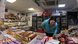 видео: Большое горе Димы Гослинга.Сечину снесли кабину,Ирку подпоили,Ветеринар котёнку,Серый на улице,Слон' картинка: Большое горе Димы Гослинга.Сечину снесли кабину,Ирку подпоили,Ветеринар котёнку,Серый на улице,Слон'
