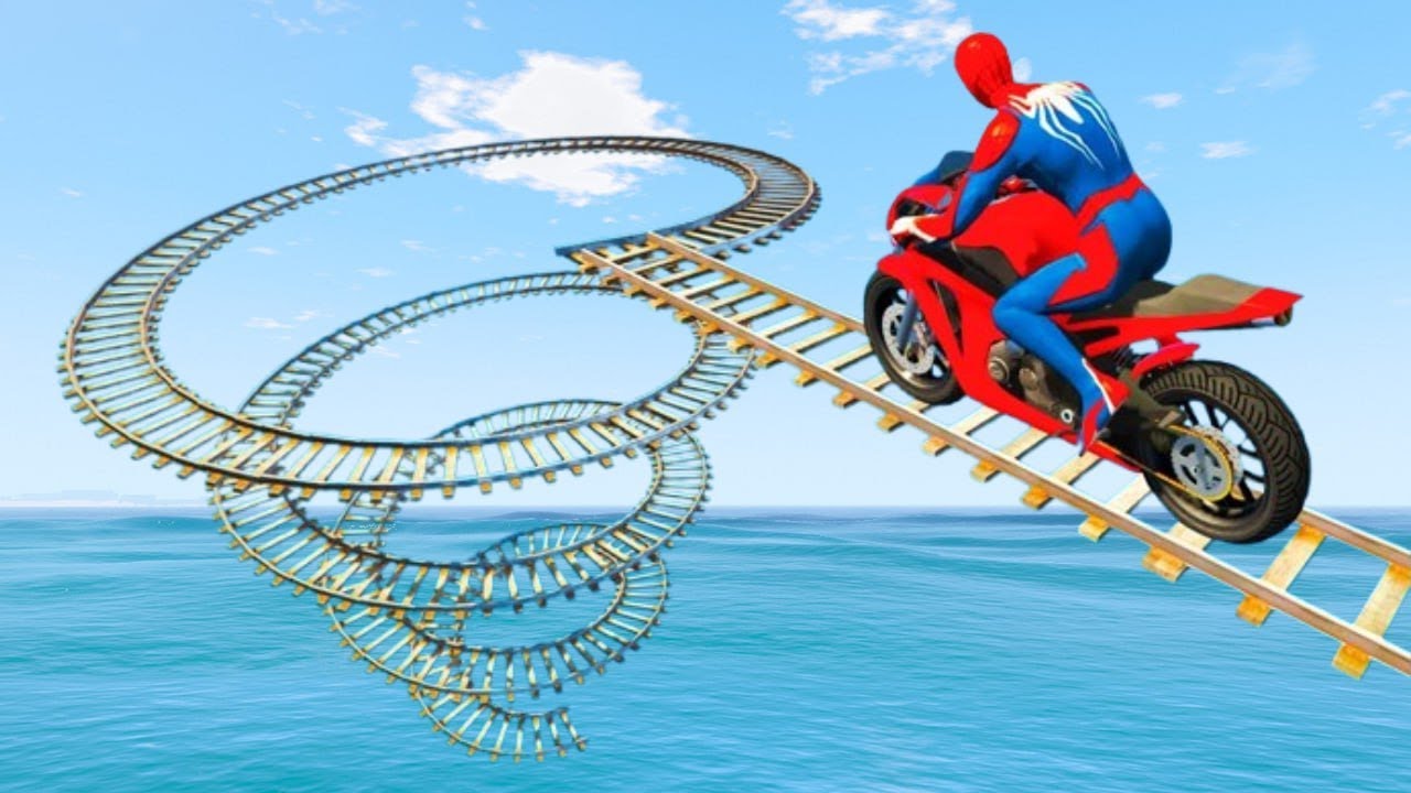 الأبطال الخارقين على القضبان دوامة قمع جسر - SPIDER-MAN!on Motorcycle in Spiral Bridge Stunt Ride