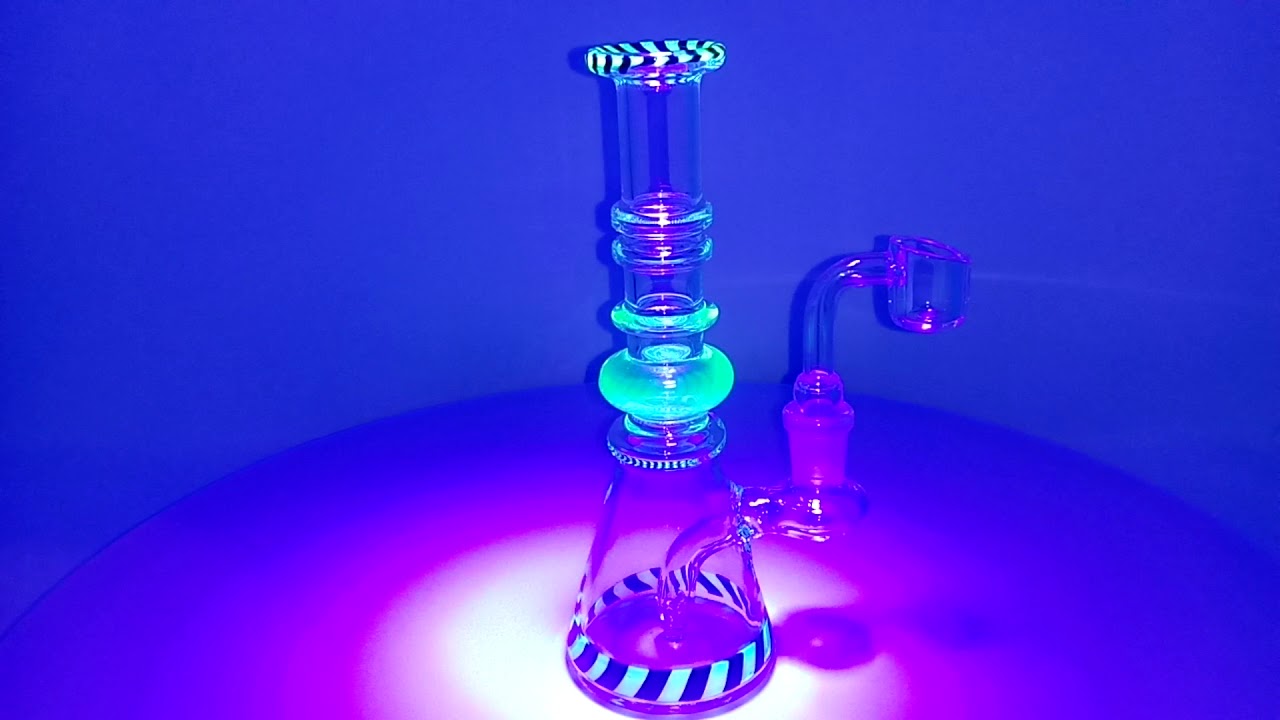 UV Glass Stacker 360 Review | Blacklight Glass Pipes | OG Warehouse