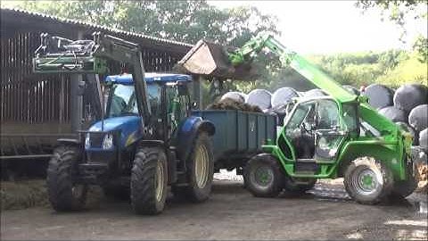 Loading & Carting Manure with New Holland & Merlo