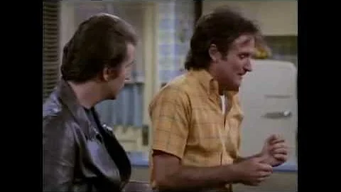 Mork meets The Fonz and Laverne