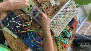 Celebrity Lorre Mill Comb Room + Float Glass + Double Knots: 🎧 getting into it 🎧 Net Worth