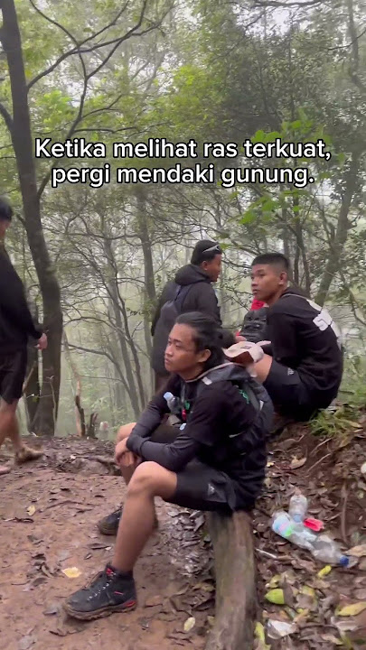 “Bukan maen ngelihat outfit pendaki jaman now.” 😱 #fyp #alam #gunung #pendaki #pendakigunung