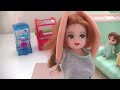 リカちゃん、ピンチ！？お腹がいたくて病院にいったらまこともびっくり！